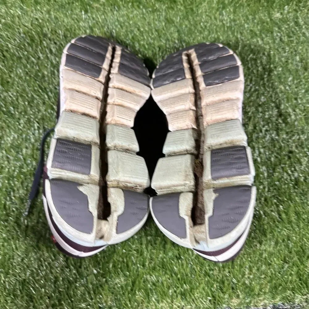 On Cloudflow Mulberry Mineral Speedboard Running - Women's Size 9 (35.99232) - Picture 9 of 10